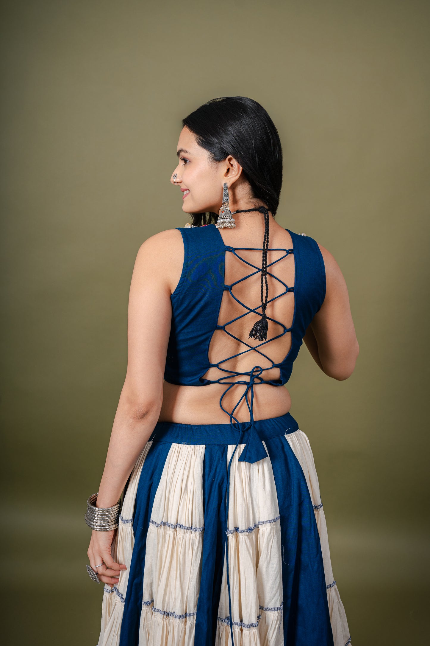 Royal Radiance Navratri Chaniya Choli – Mirror & Kodi Kutch Work