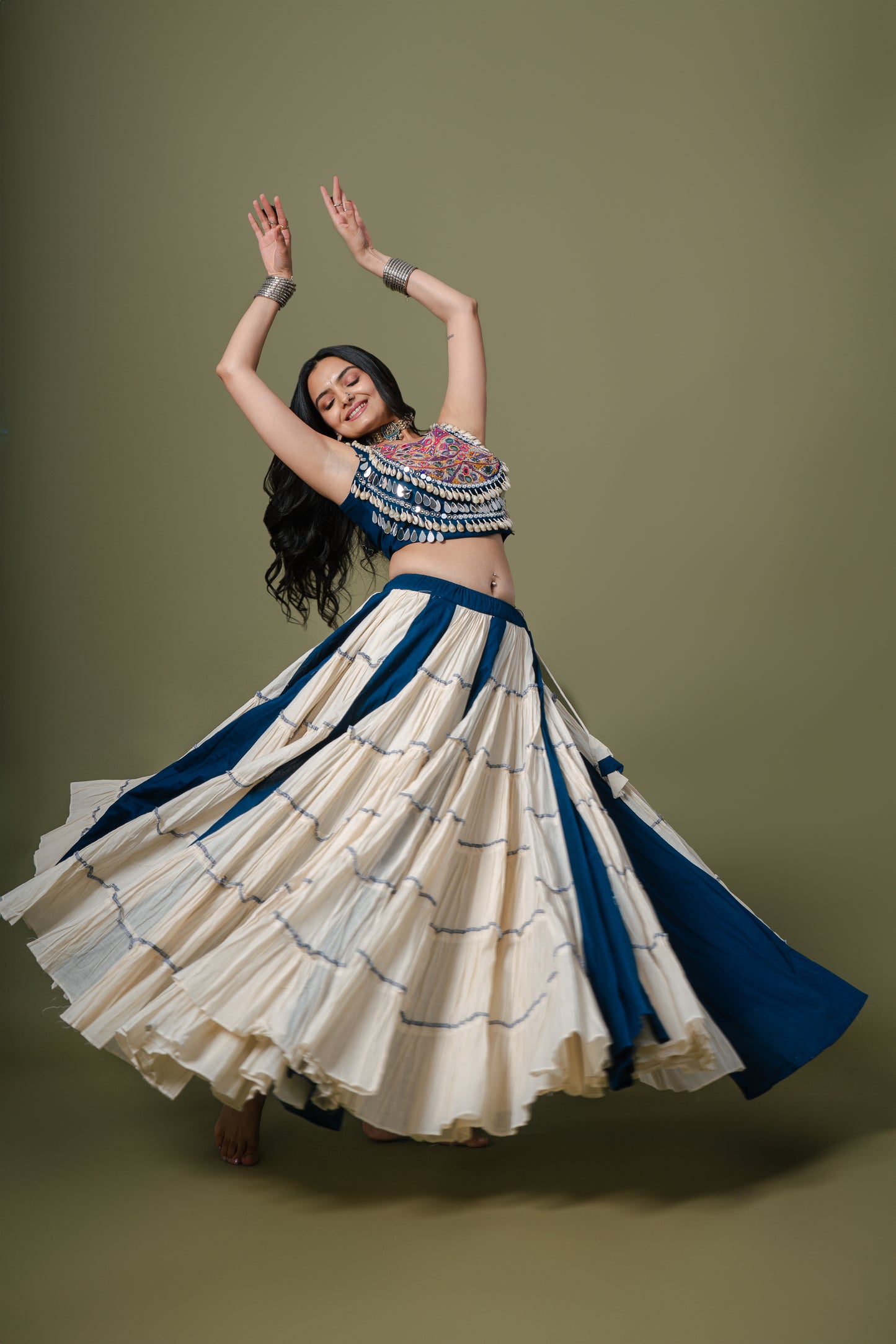 Royal Radiance Navratri Chaniya Choli – Mirror & Kodi Kutch Work