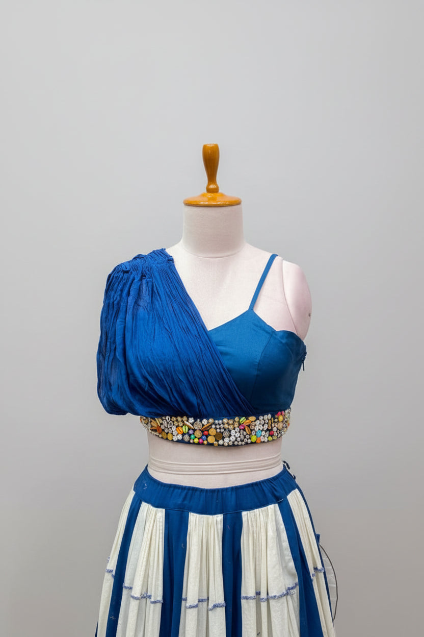 AAROHI AURA SET D