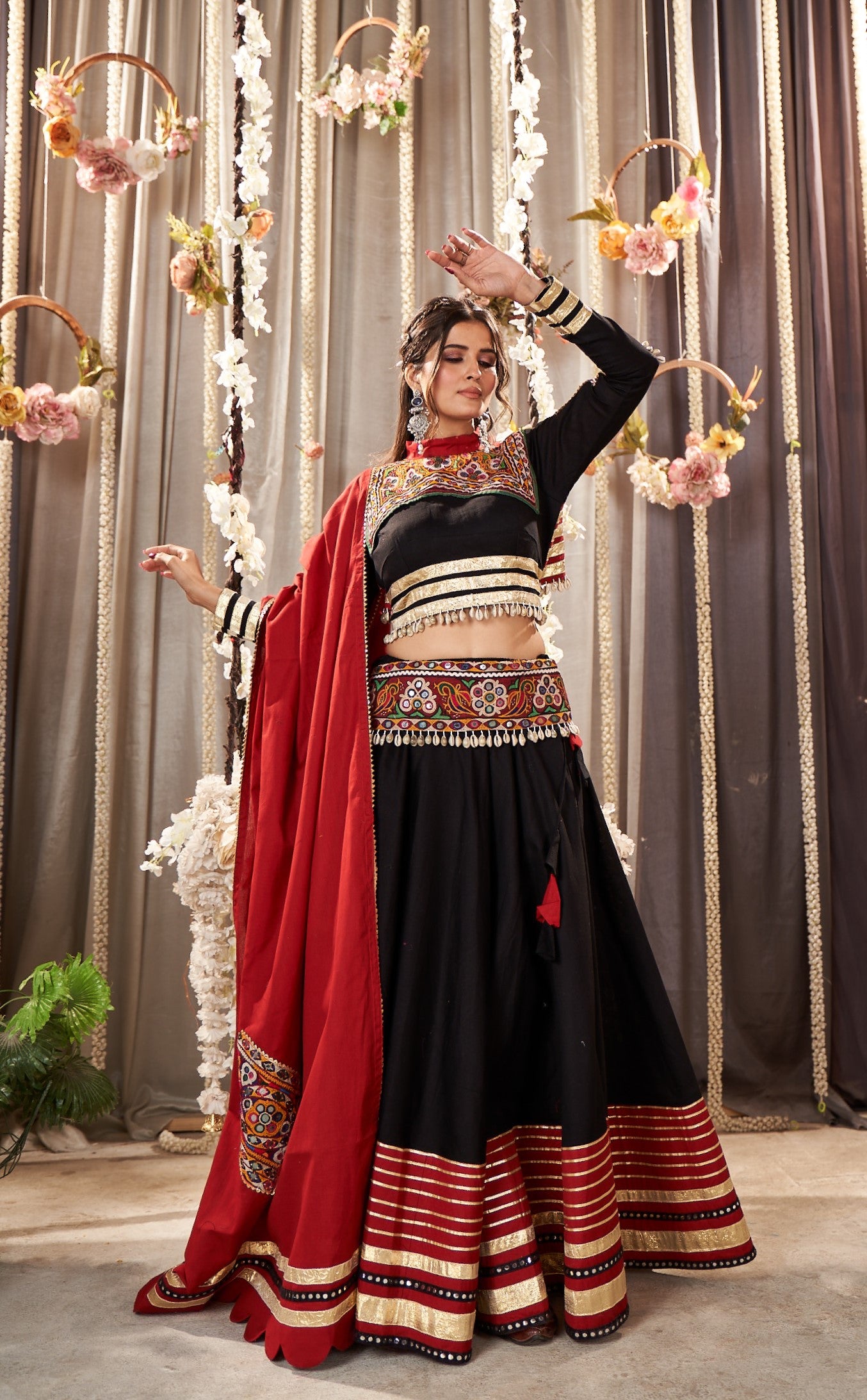 Kutch Heritage Flare Set