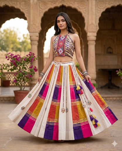TWIRL AND TALE SET D