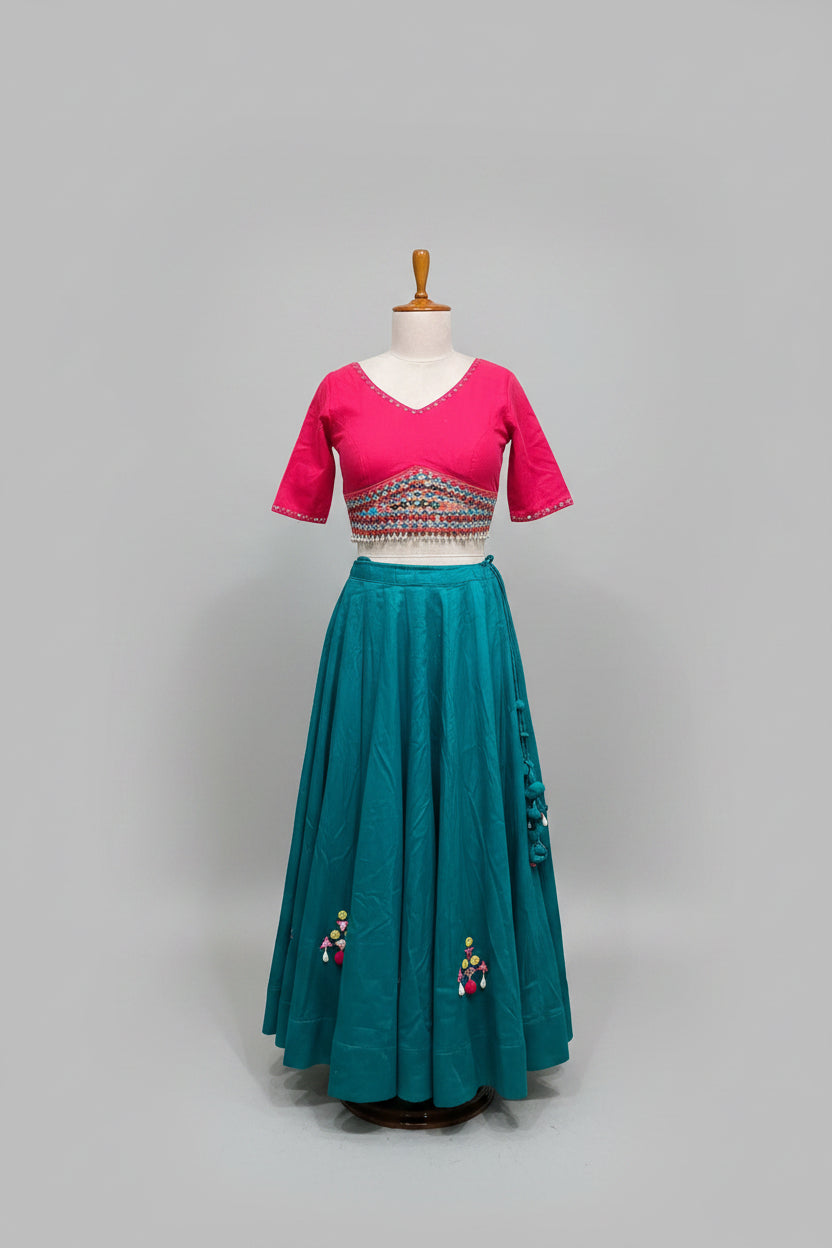 TEAL AND FUCHSIA HEIRLOOM SET D