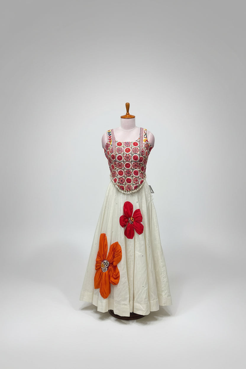 KESARIYA QUEEN SET D