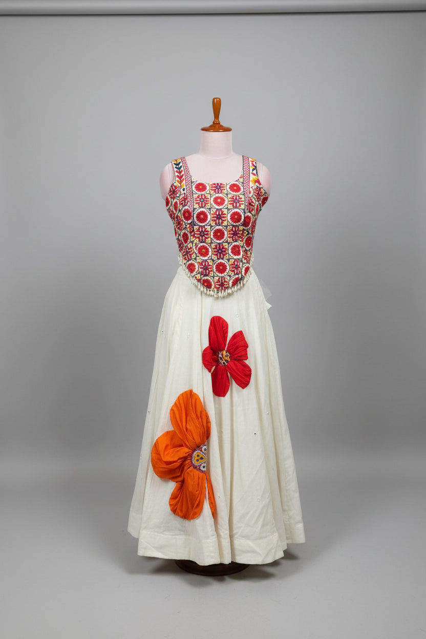 KESARIYA QUEEN SET D