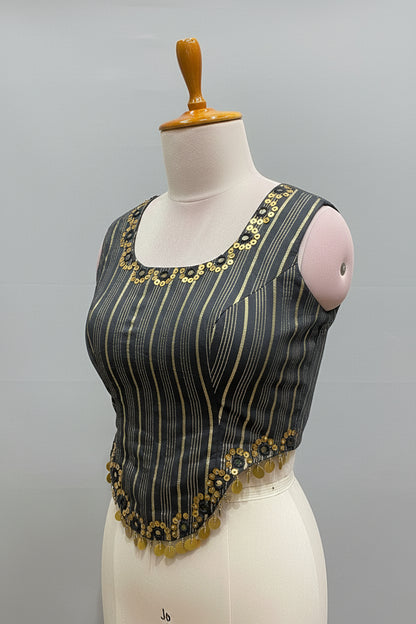 NAVRANG CLOSET SET D