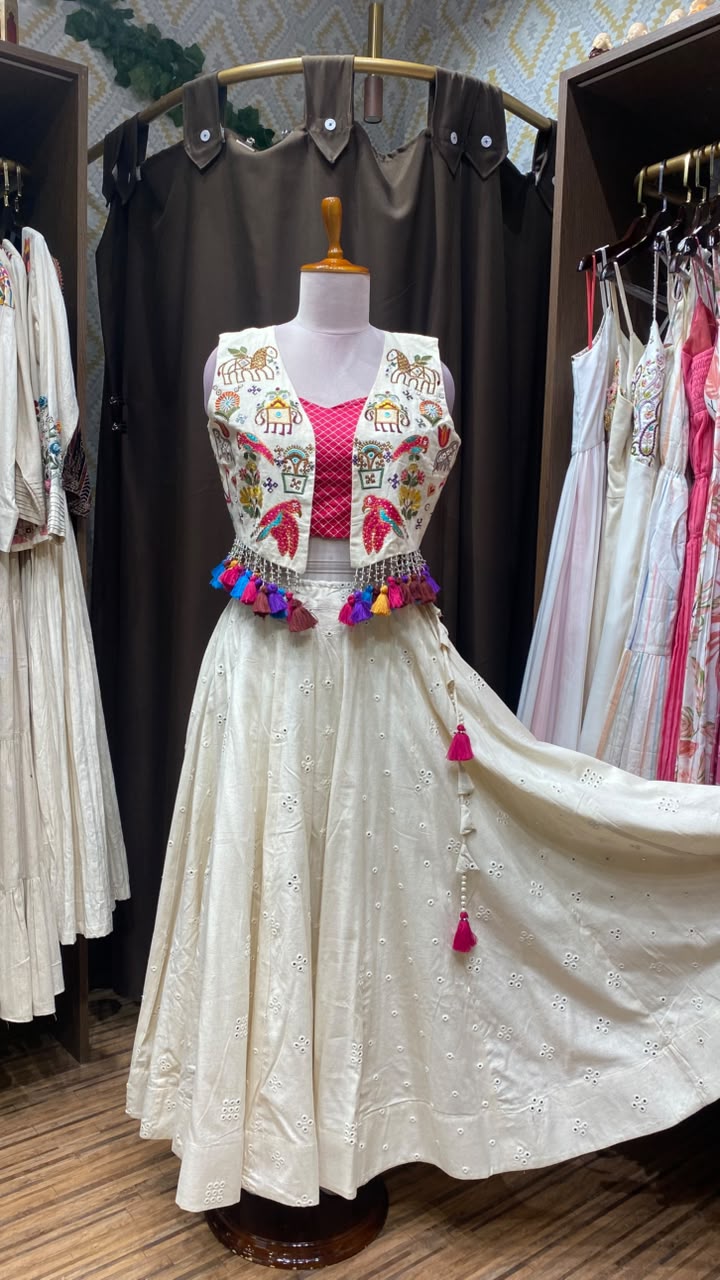MEHER VASTRA SET D