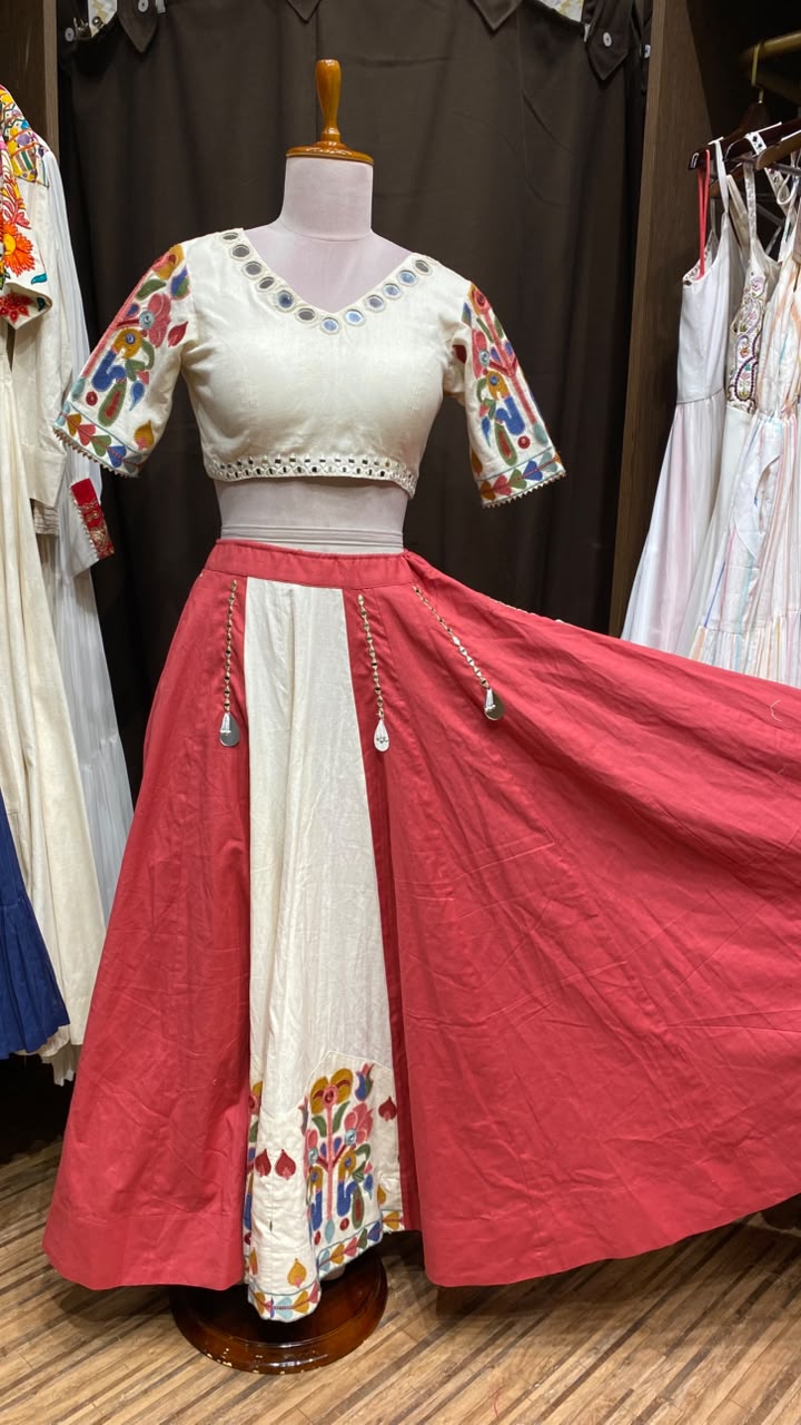 VARNIKA LUXE SET D