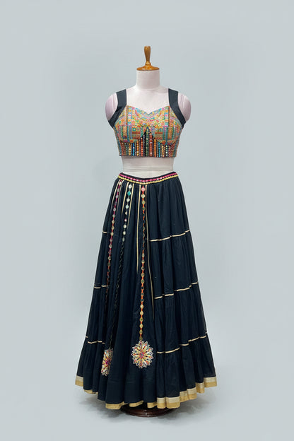 SHOBHANA CHARM SET